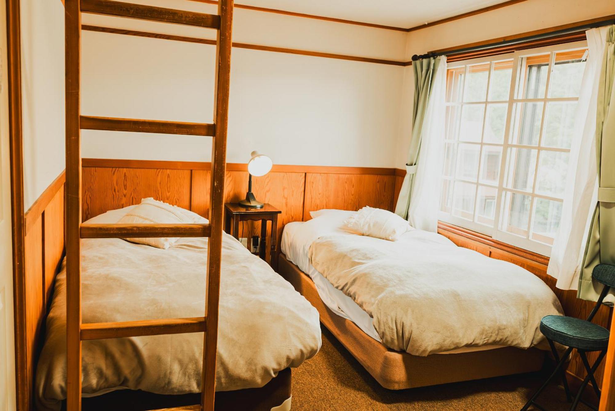Hakuba Pension&Log Hotel Meteor Eksteriør billede
