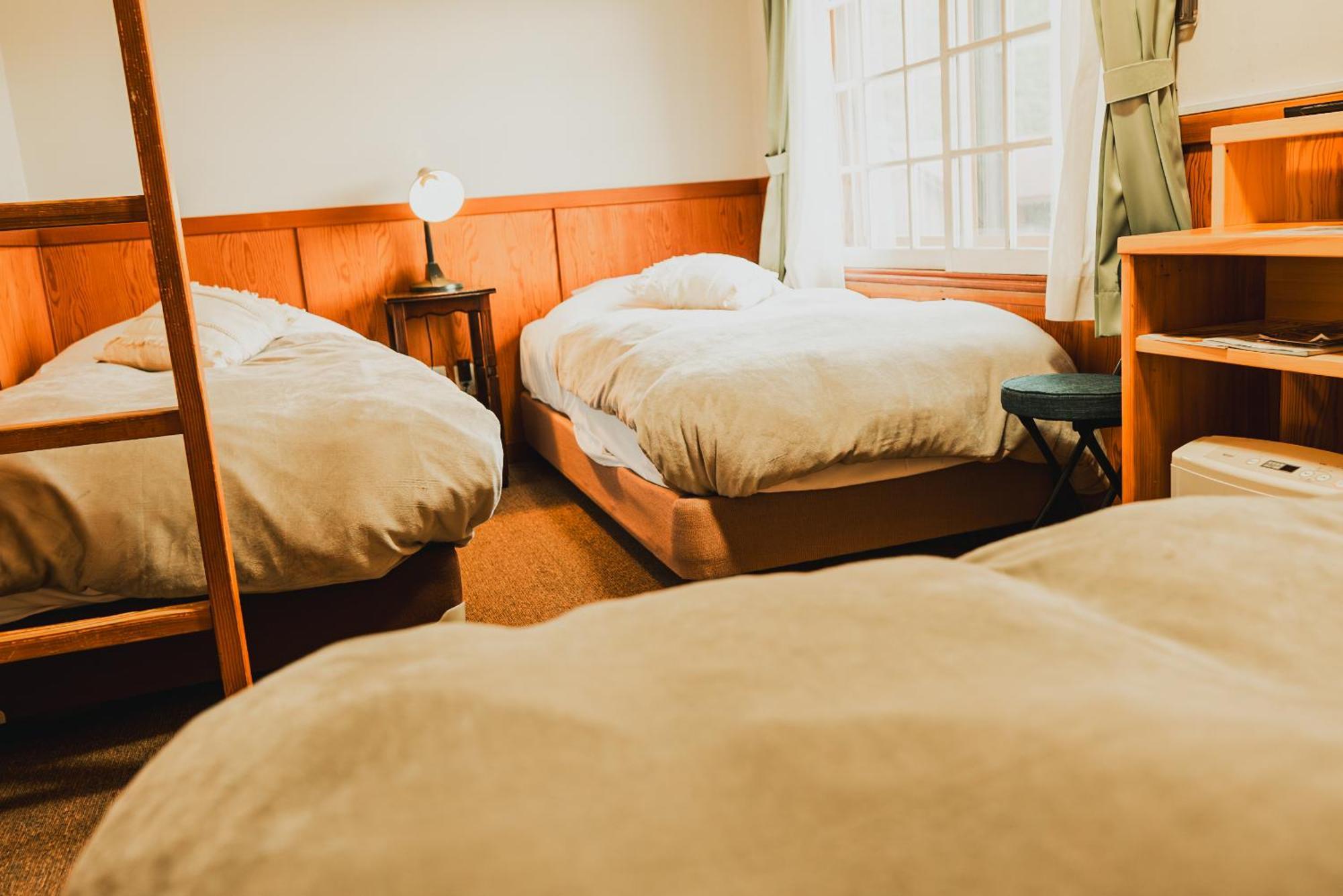 Hakuba Pension&Log Hotel Meteor Eksteriør billede