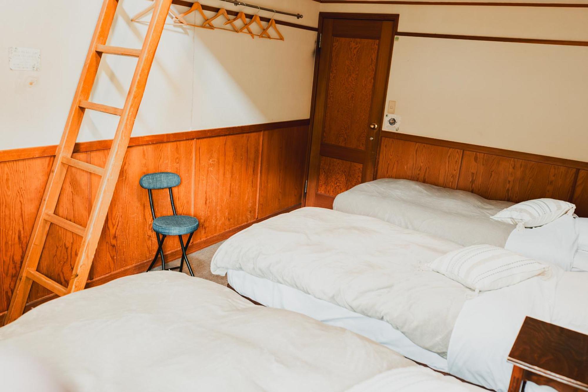 Hakuba Pension&Log Hotel Meteor Eksteriør billede